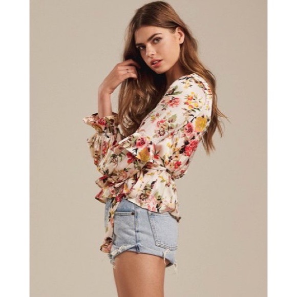 ENDLESS SUMMER WRAPPED UP TOP - Picture 5 of 9